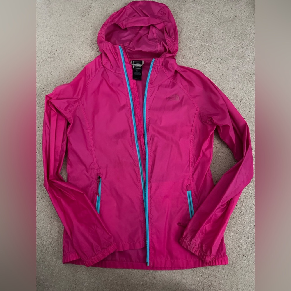 Women’s The North Face rain jacket